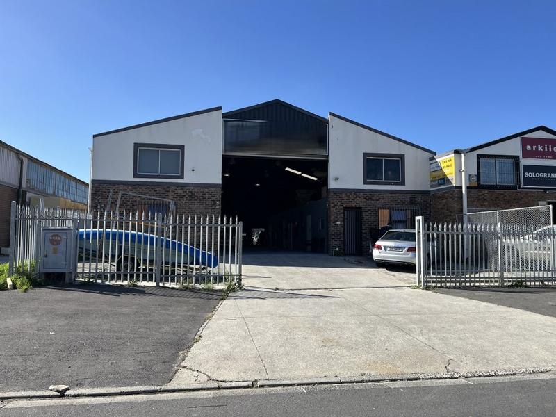 To Let Commercial Property for Rent in Montague Gardens Western Cape